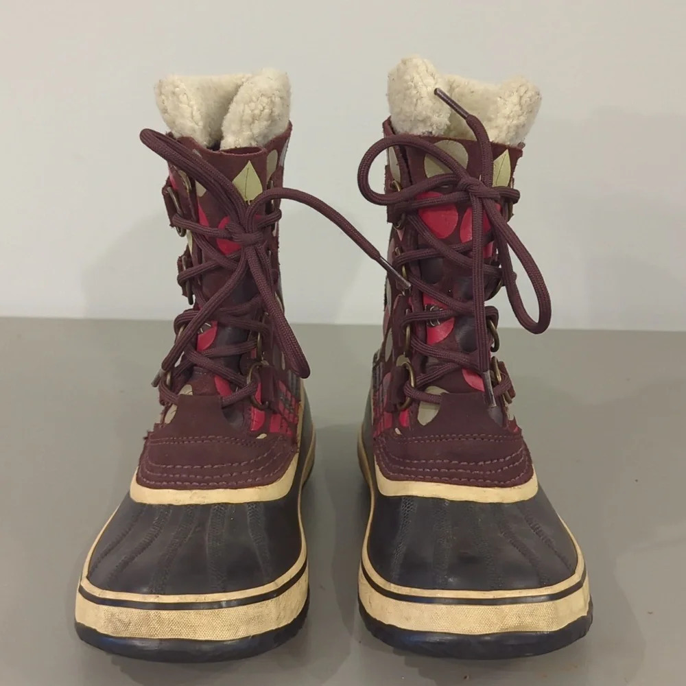Sorel Boots 1964 Premium CVS Brown Polka‎ Dot size 6 image 4